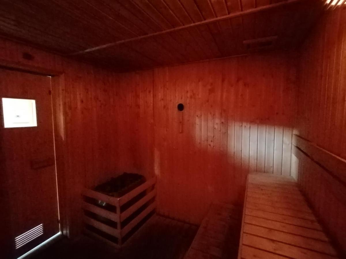 99 négyzetméteres, 2 hálószobás Apartman 2 fürdőszobával Melaka városközpont területén Kültér fotó