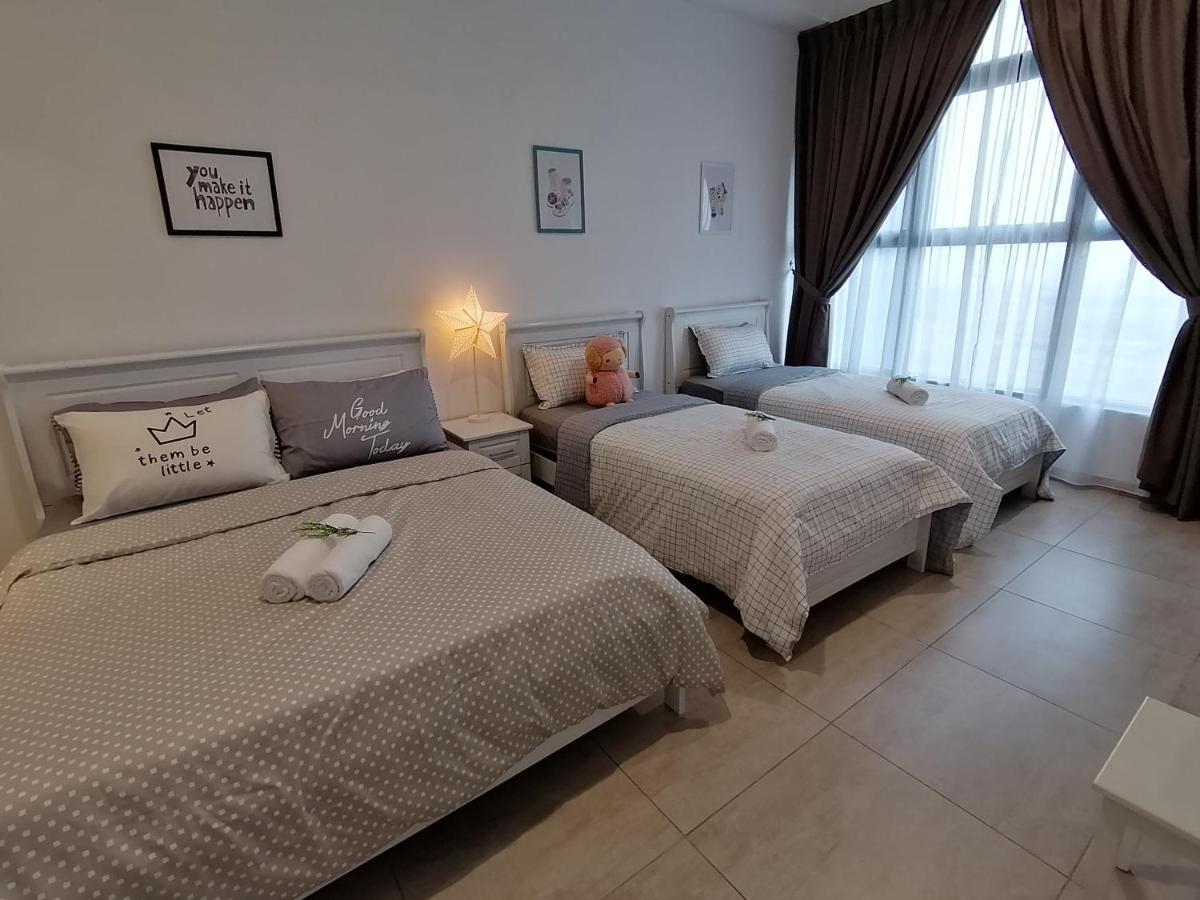 99 négyzetméteres, 2 hálószobás Apartman 2 fürdőszobával Melaka városközpont területén Kültér fotó