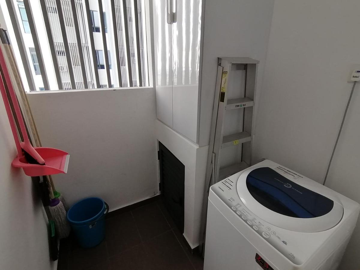 99 négyzetméteres, 2 hálószobás Apartman 2 fürdőszobával Melaka városközpont területén Kültér fotó