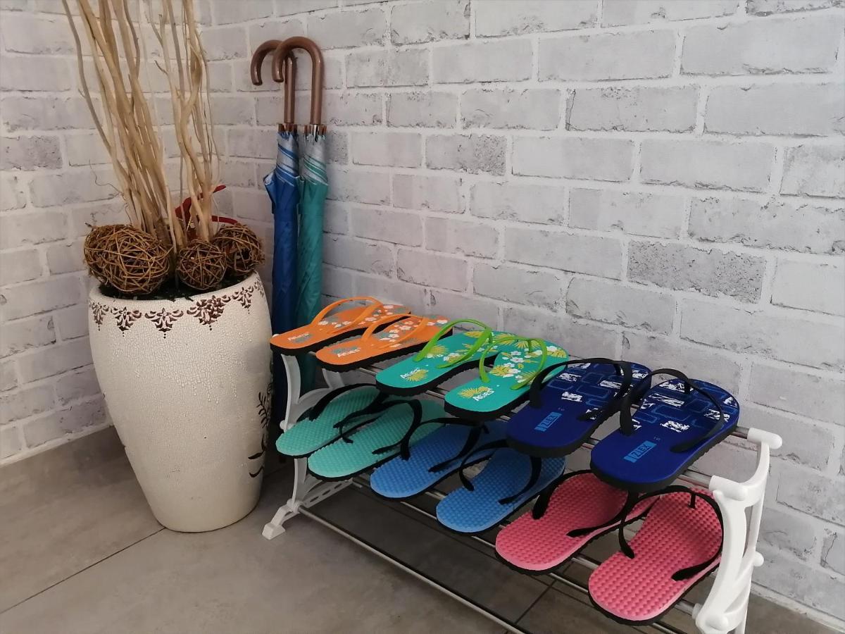 99 négyzetméteres, 2 hálószobás Apartman 2 fürdőszobával Melaka városközpont területén Kültér fotó
